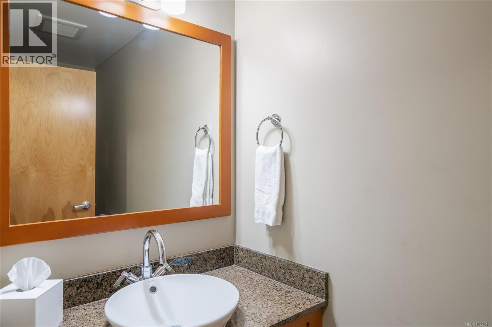 903/904C 181 Beachside Dr, Parksville