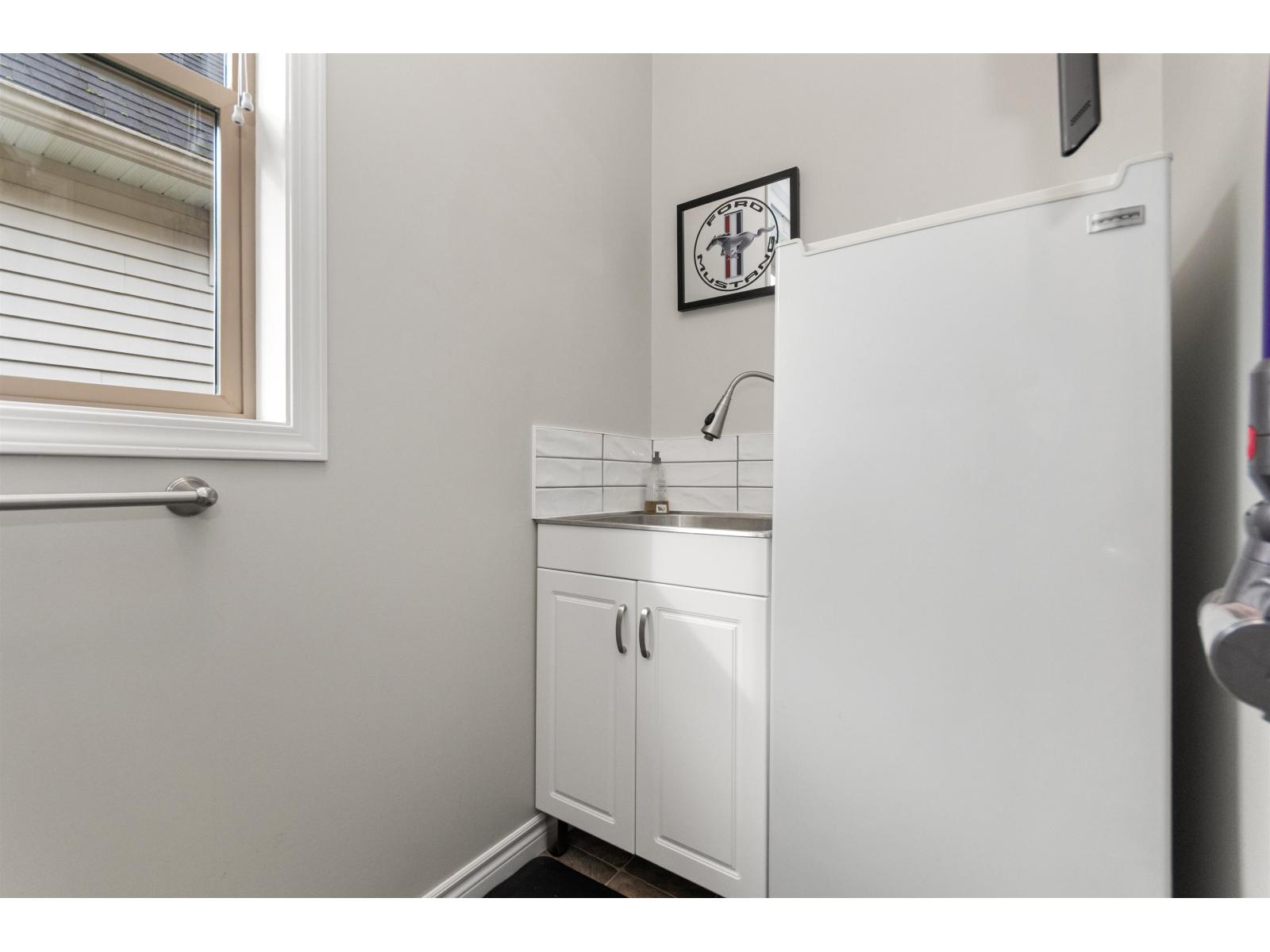 1999 ABERDEEN DRIVE, Agassiz, Agassiz