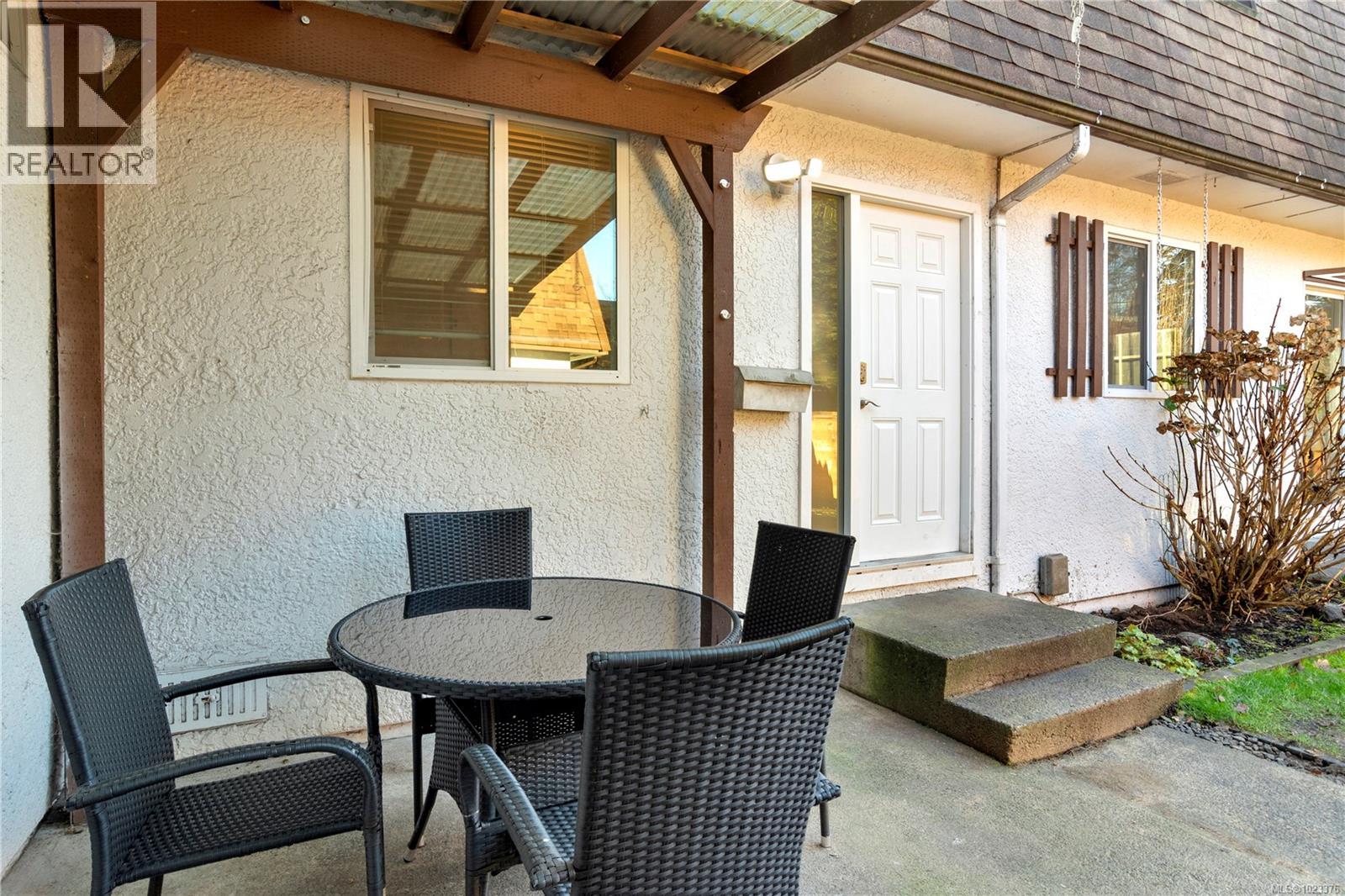 11 9 Buttertubs Dr, Nanaimo