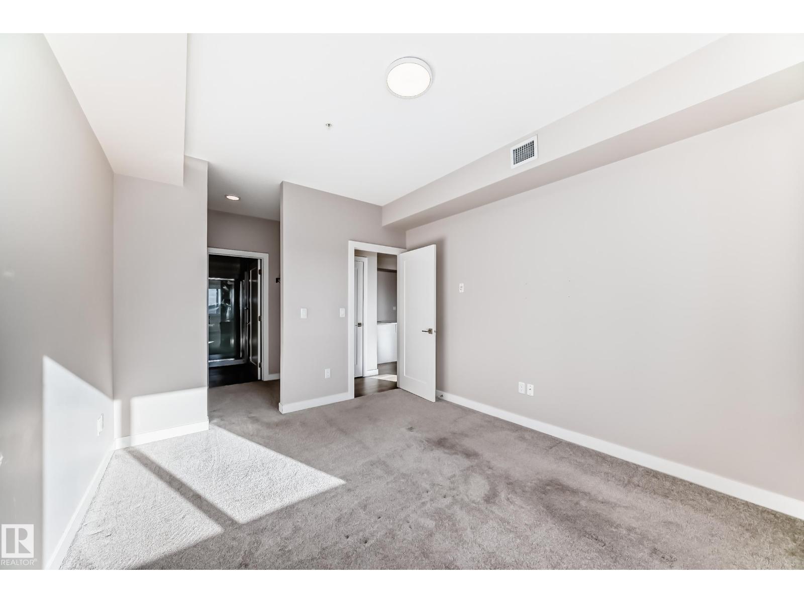 322 560 GRIESBACH PARADE PR NW - Photo 36