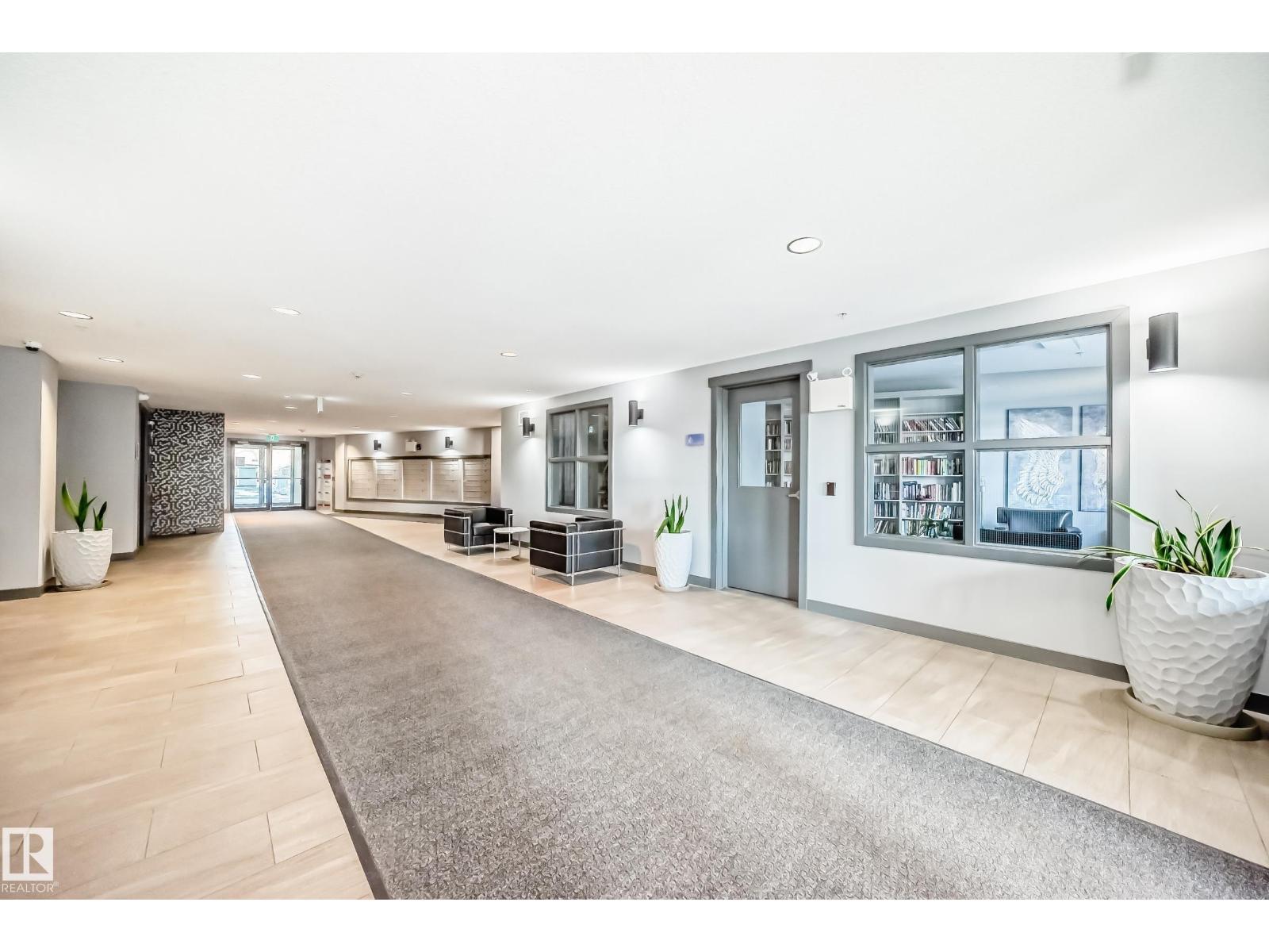 322 560 GRIESBACH PARADE PR NW