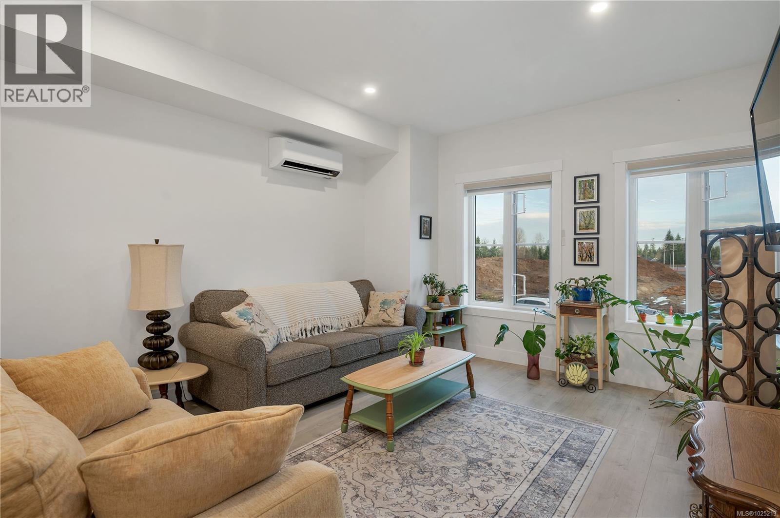 10 701 Sitka St, Campbell River