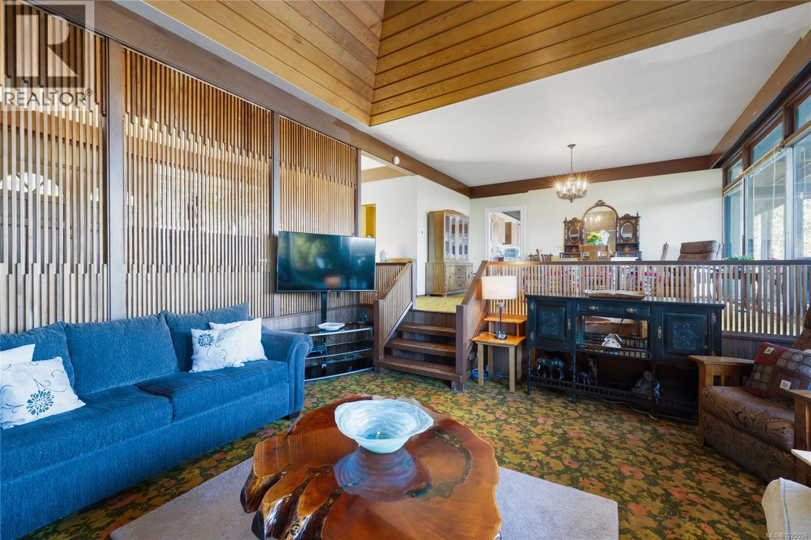 160 Kopina Dr, Bowser