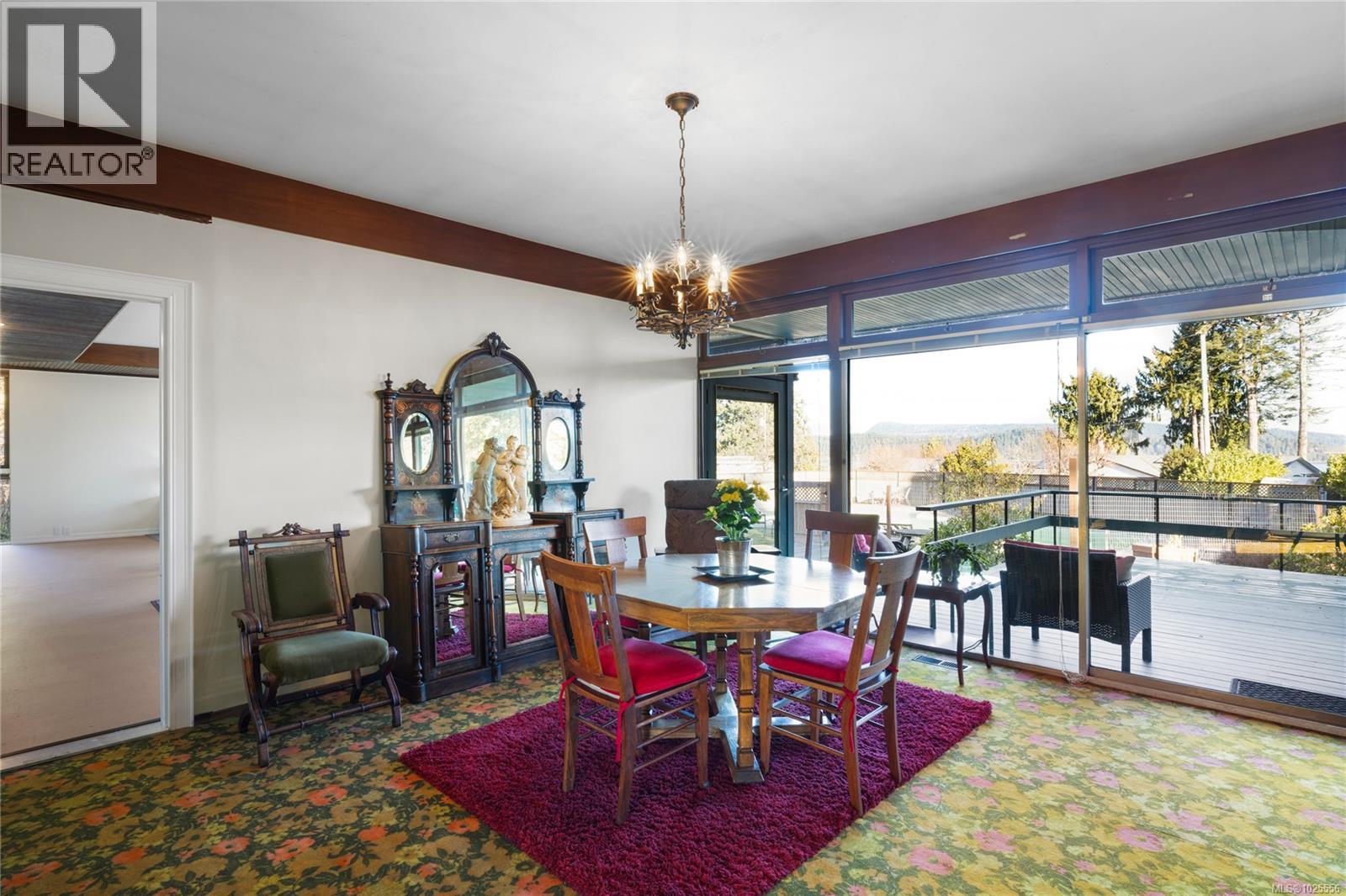 160 Kopina Dr, Bowser