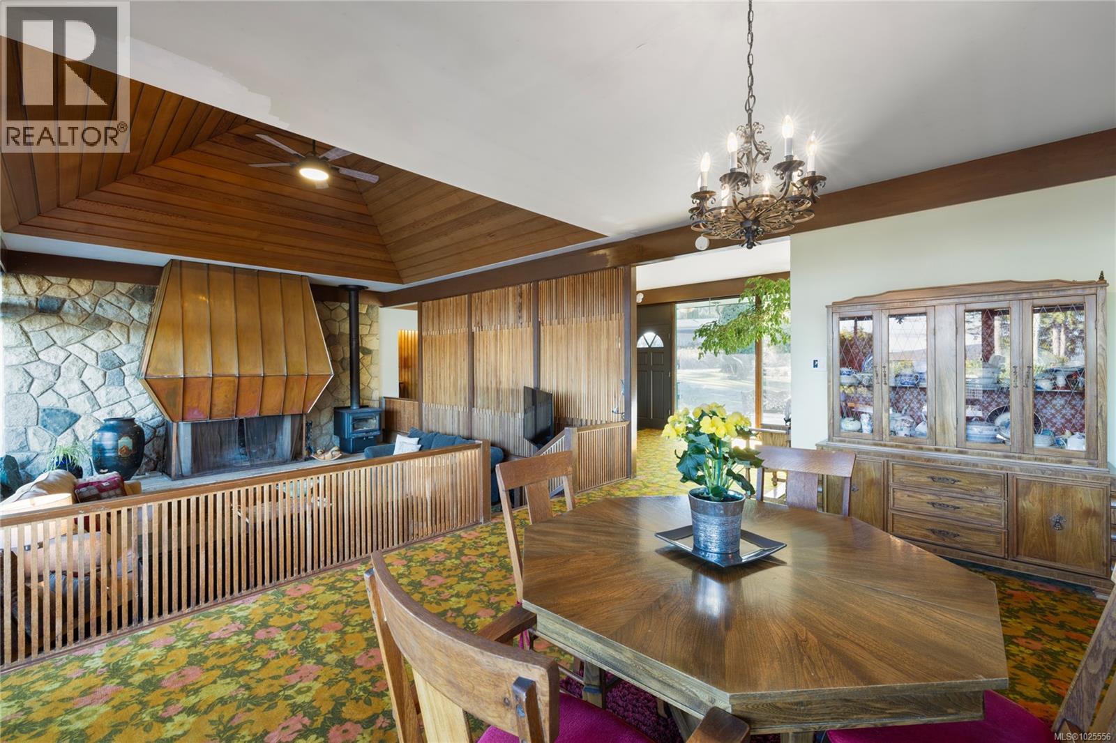 160 Kopina Dr, Bowser