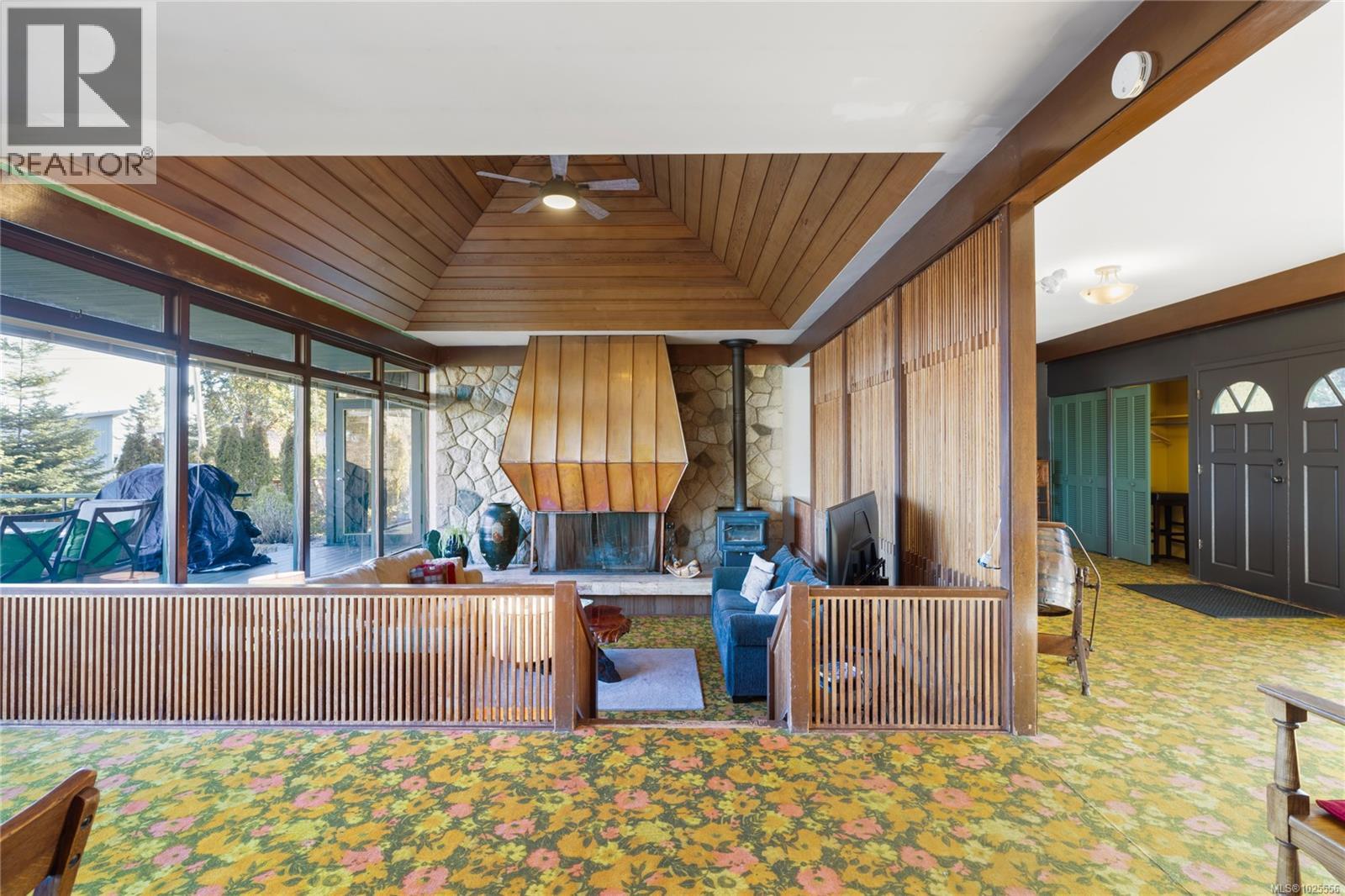 160 Kopina Dr, Bowser