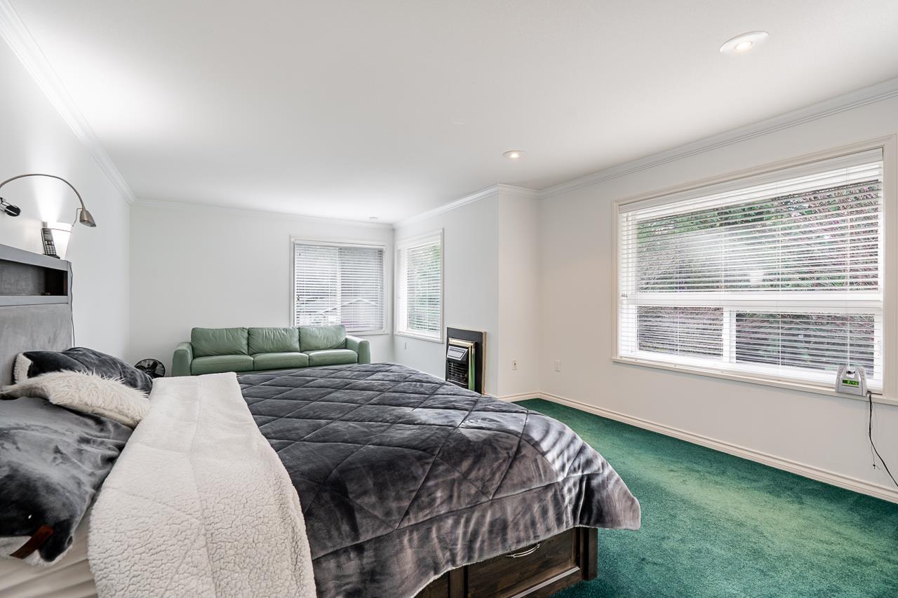 21022 42 AVENUE, Langley