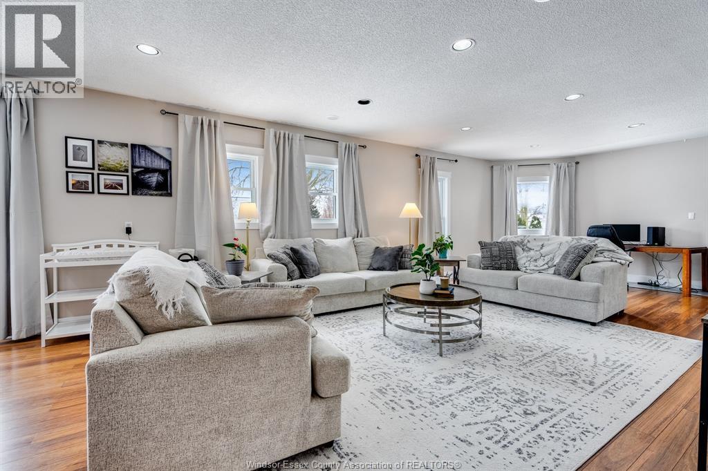 2147 Roseborough ROAD - Photo 5 of 49, Harrow, Ontario