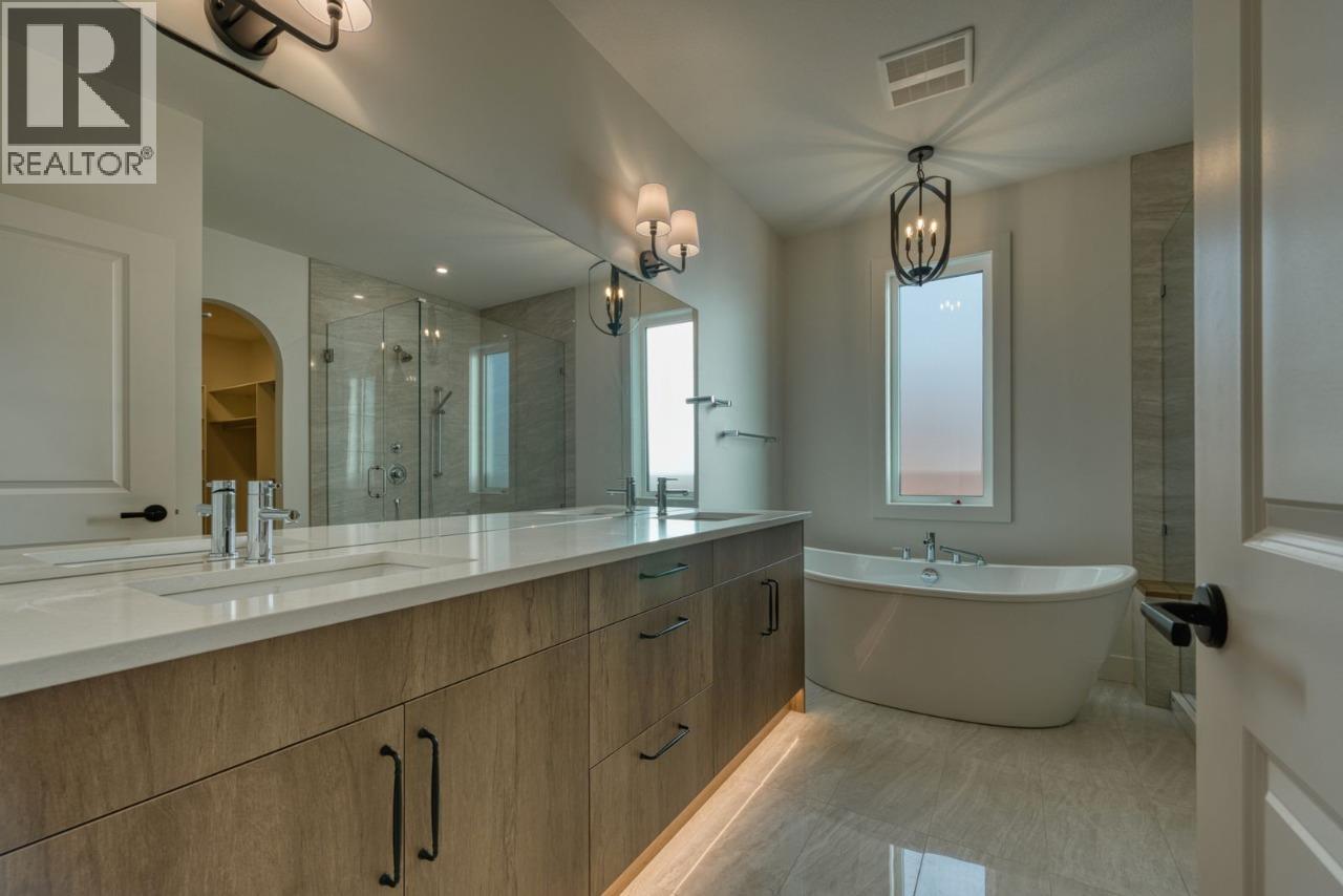  1080 Hewetson Avenue, Kelowna