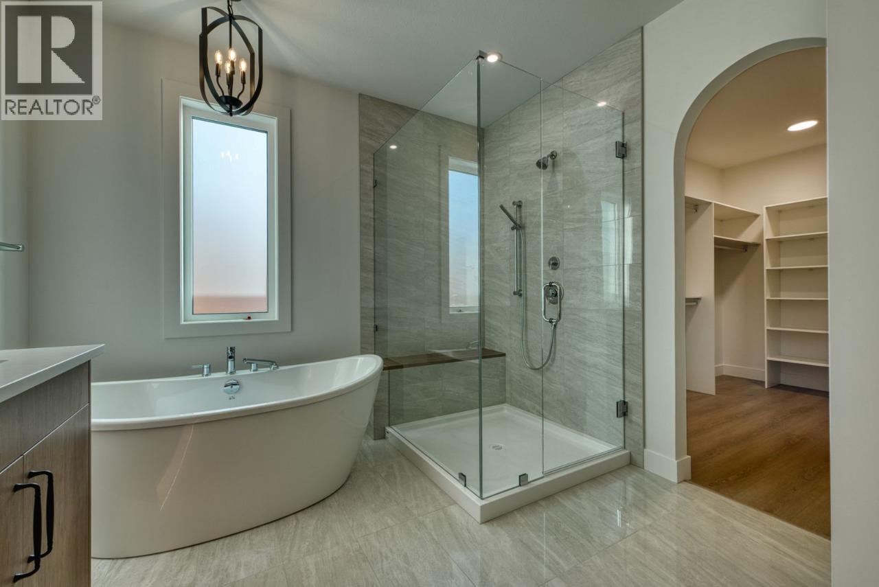  1080 Hewetson Avenue, Kelowna