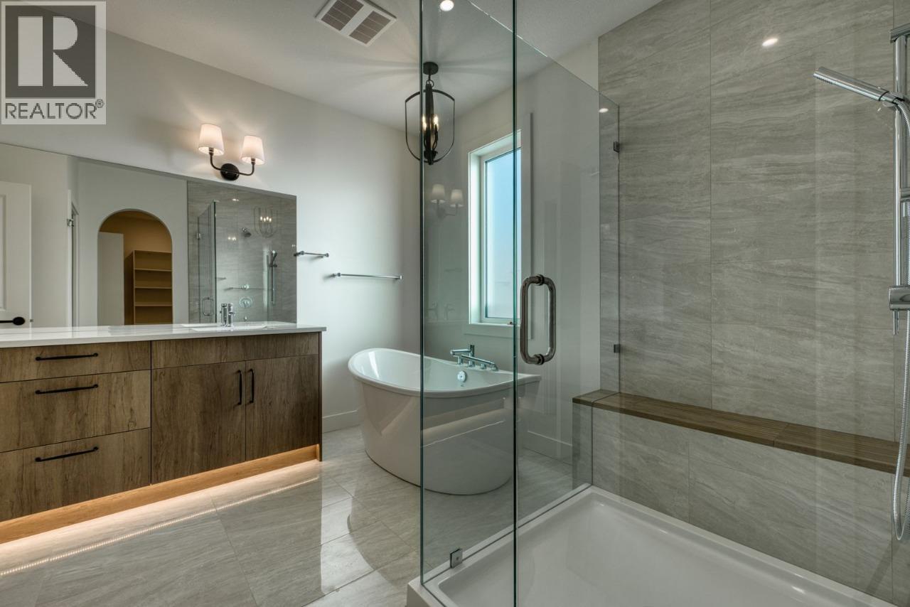  1080 Hewetson Avenue, Kelowna