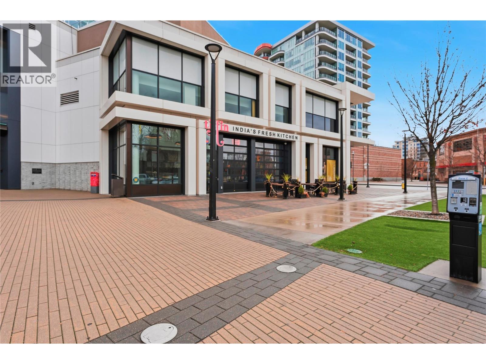 2602 1191 Sunset Drive, Kelowna