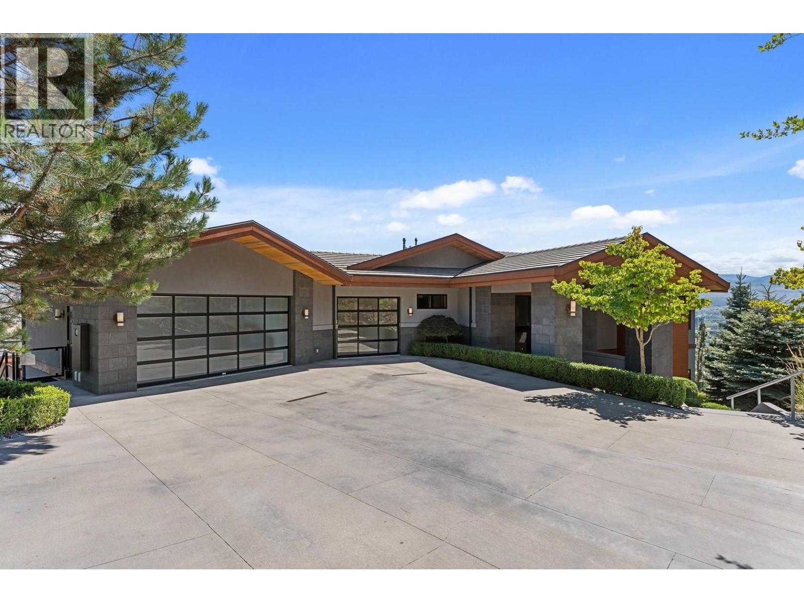  733 Forestridge Lane, Kelowna