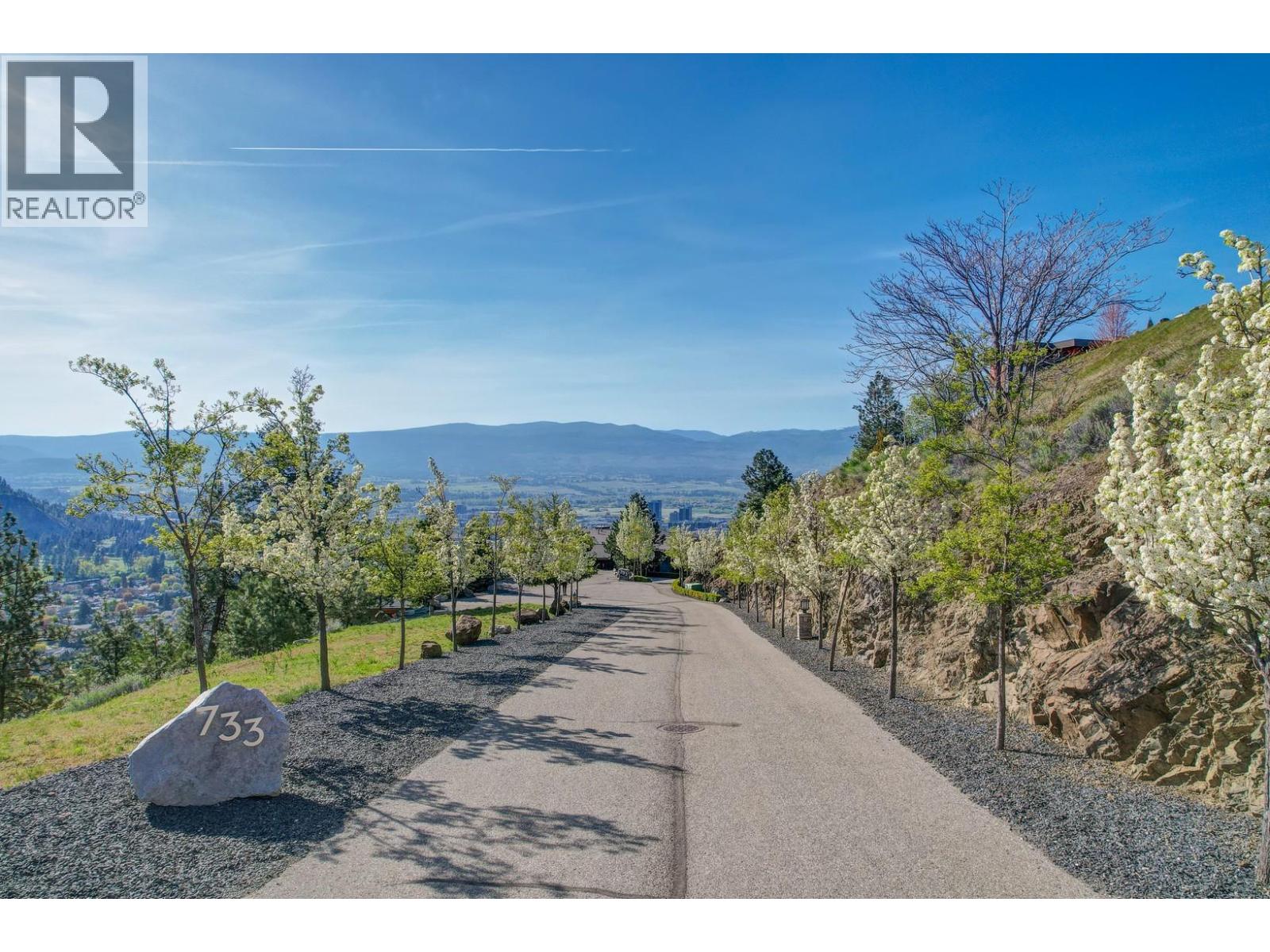  733 Forestridge Lane, Kelowna