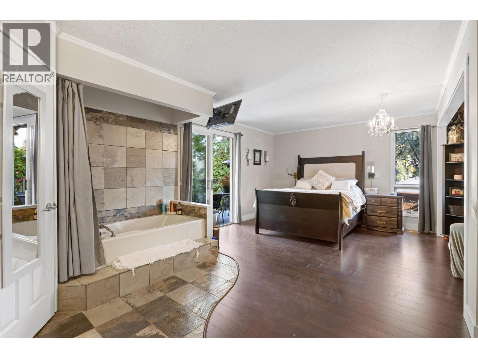 1988 Abel Street, West Kelowna