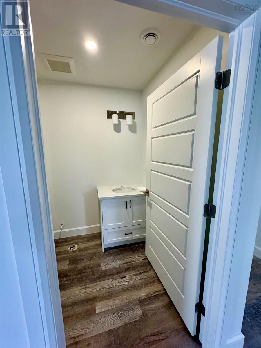 Property 13 of 14 of Lot 5 29 Community Way