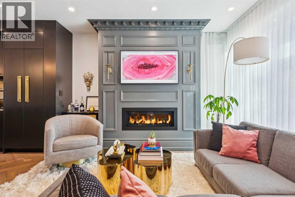 Single Family House for Sale in  A Street SW Parkhill Calgary 