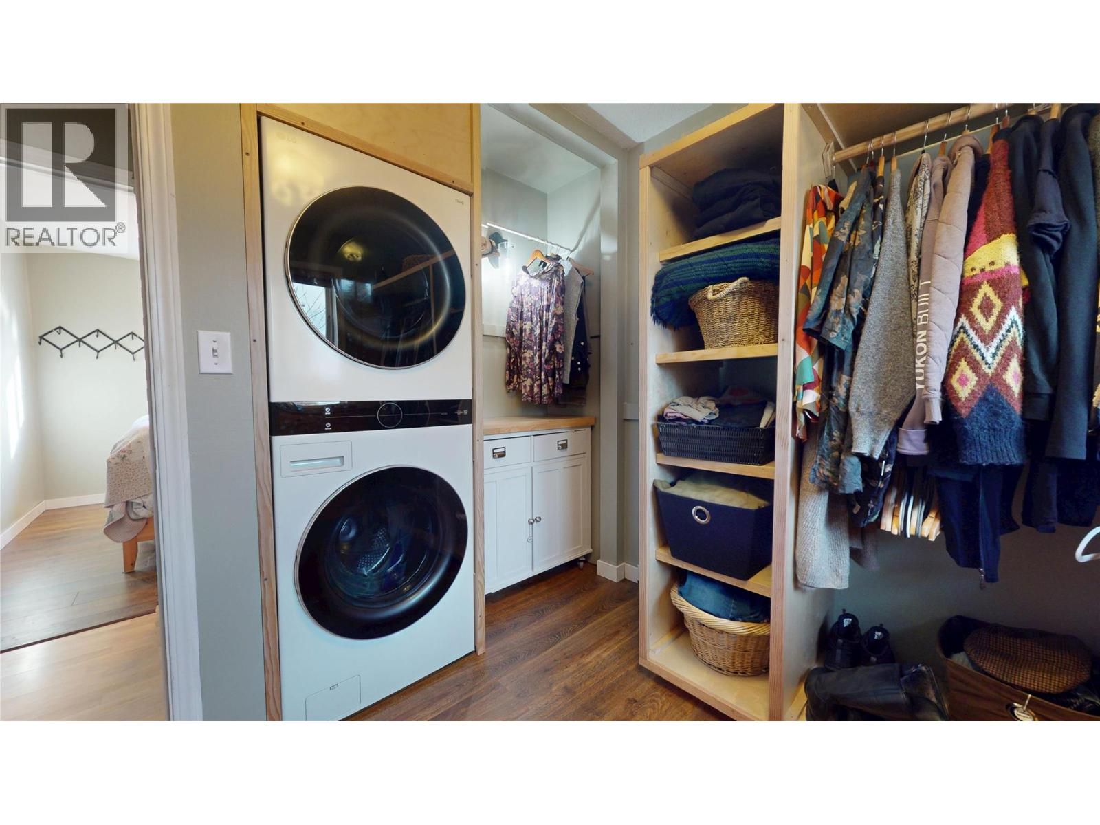 4651 Willow Road, Wasa