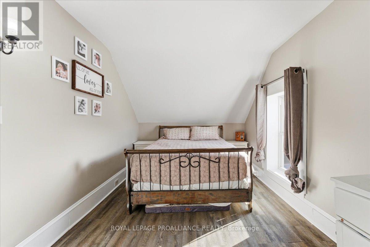 1279 MOIRA ROAD - 25