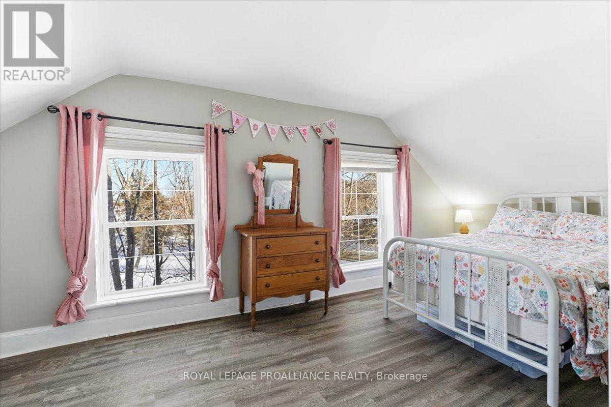 1279 MOIRA ROAD - 31