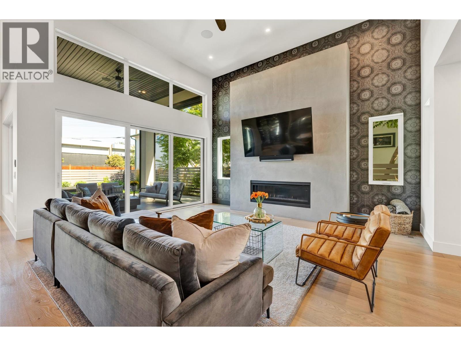 364 Christleton Avenue, Kelowna