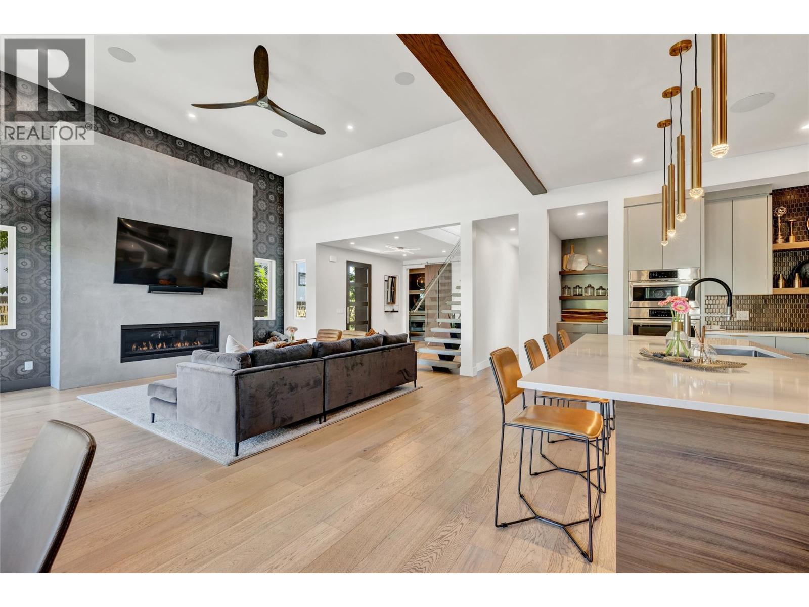 364 Christleton Avenue, Kelowna