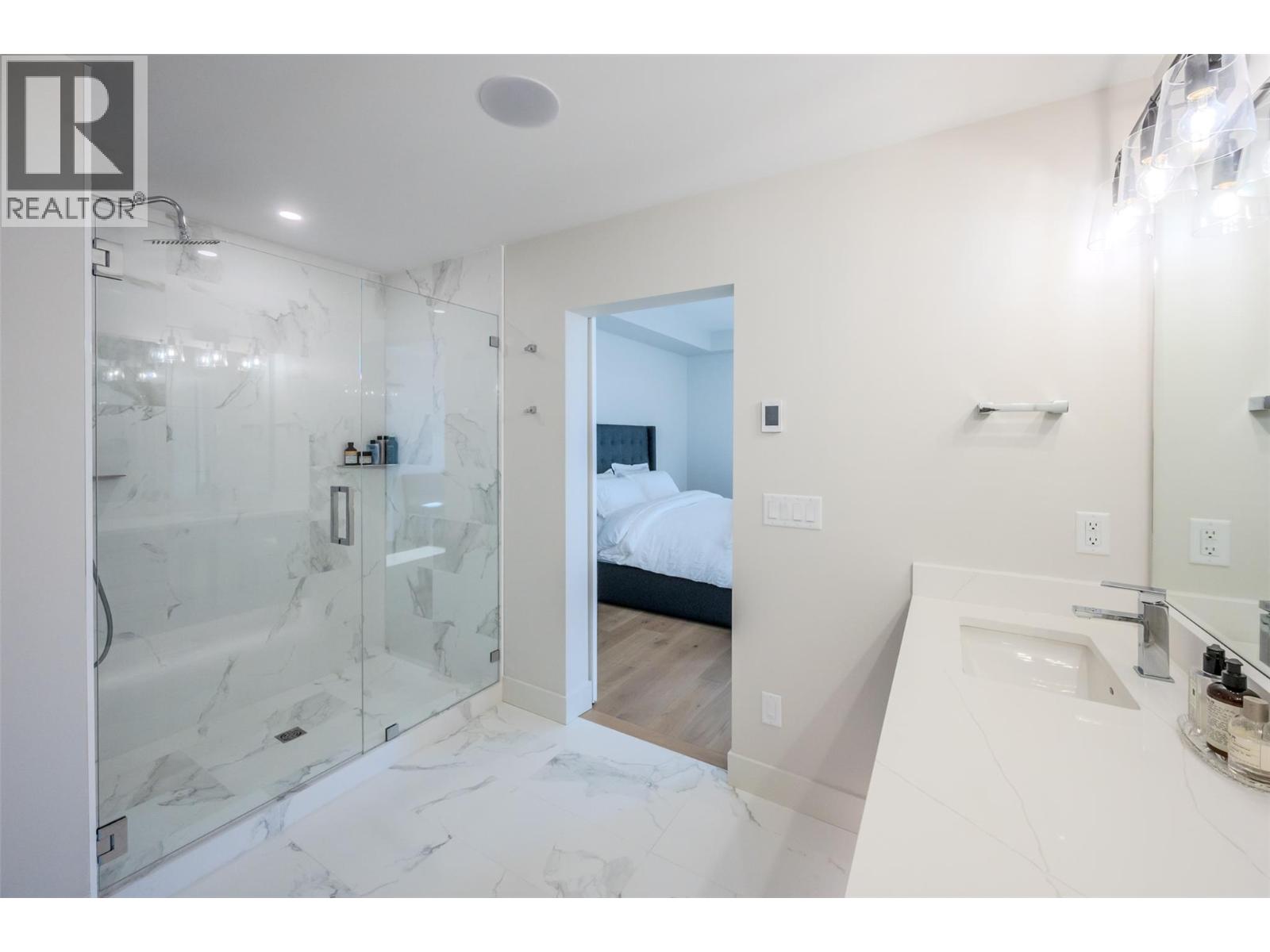 6007 Princess Street, Peachland