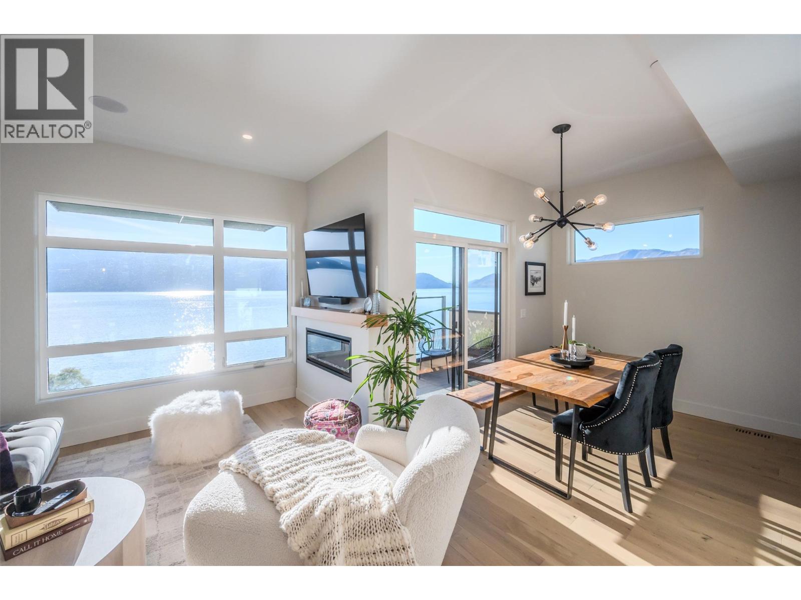 6007 Princess Street, Peachland