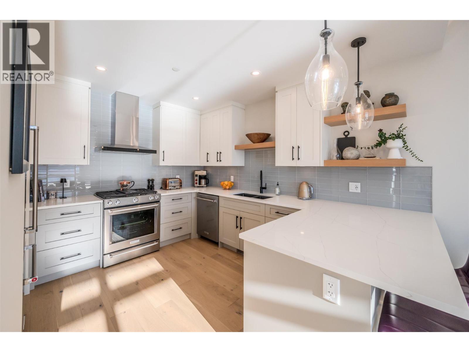 6007 Princess Street, Peachland