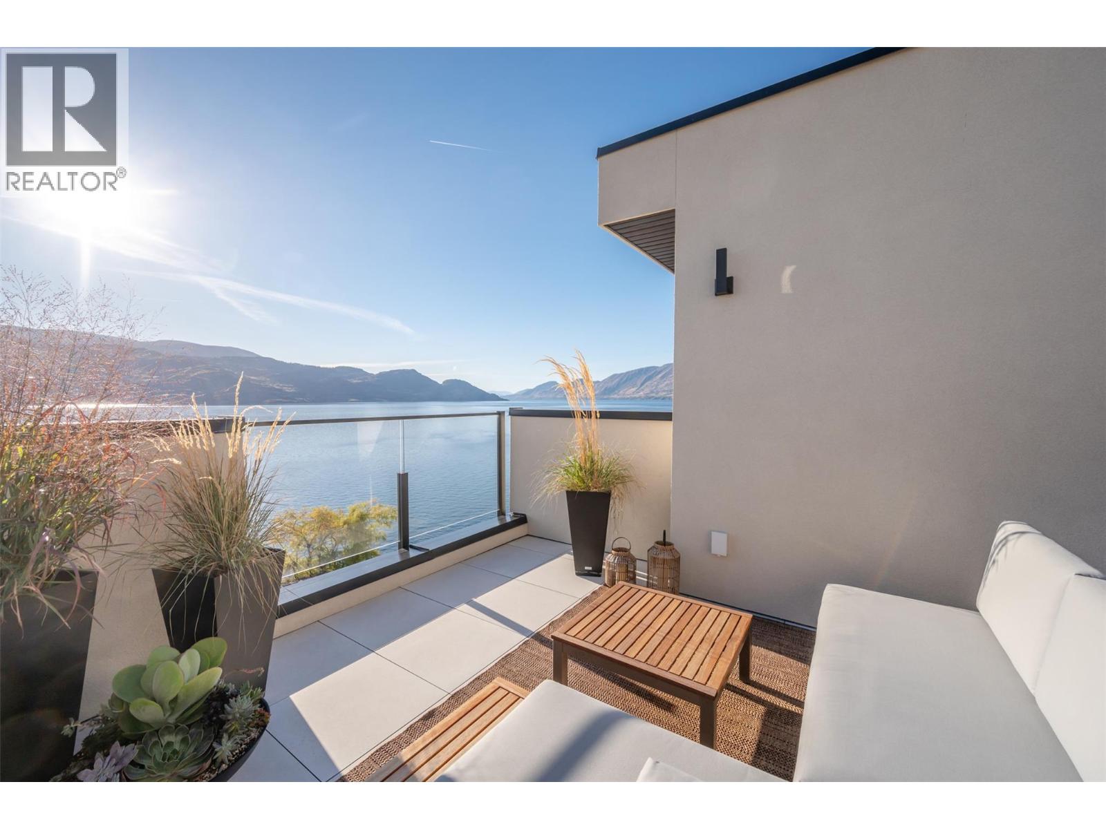 6007 Princess Street, Peachland