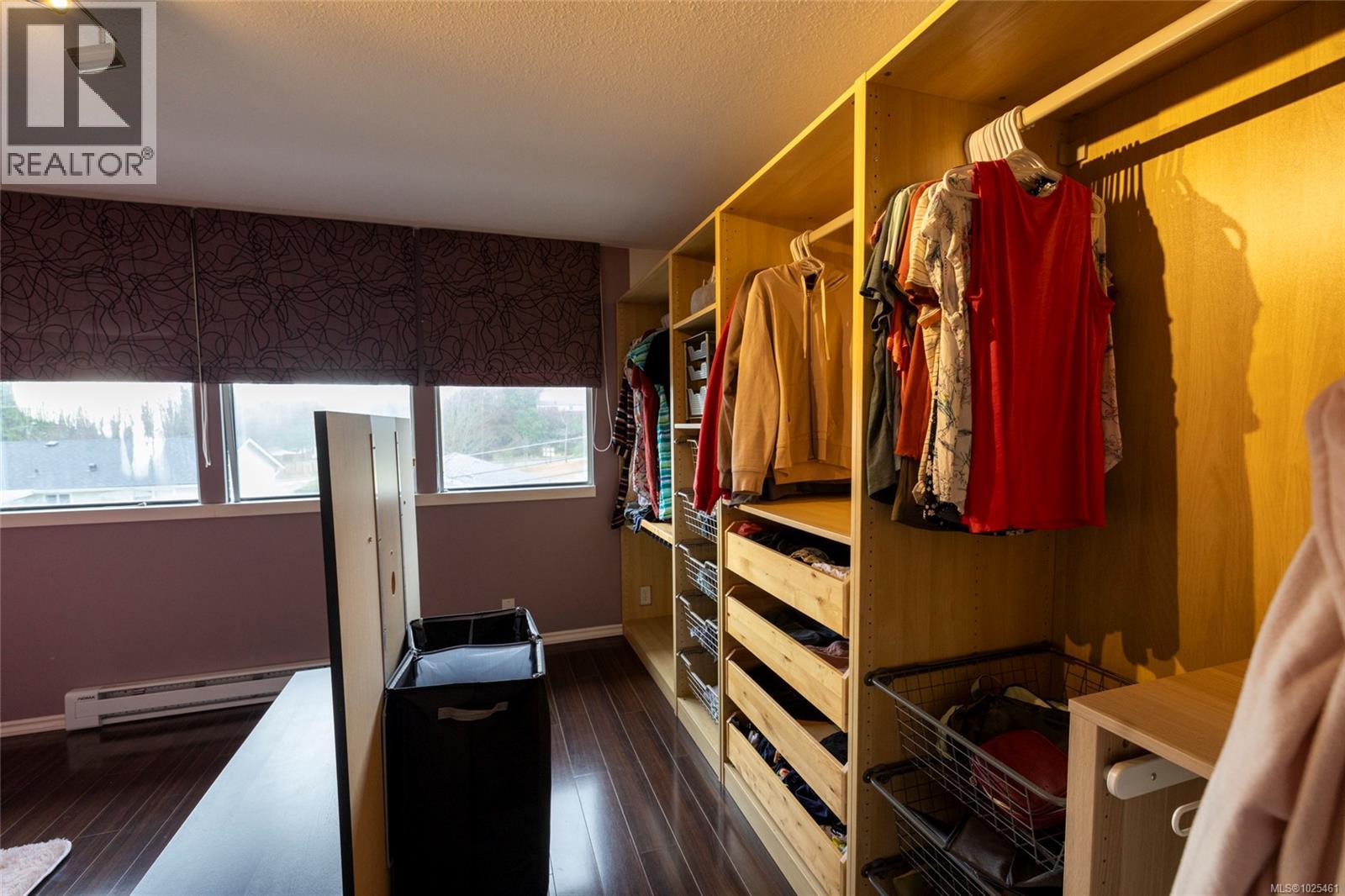 6 8805 Central St, Port Hardy