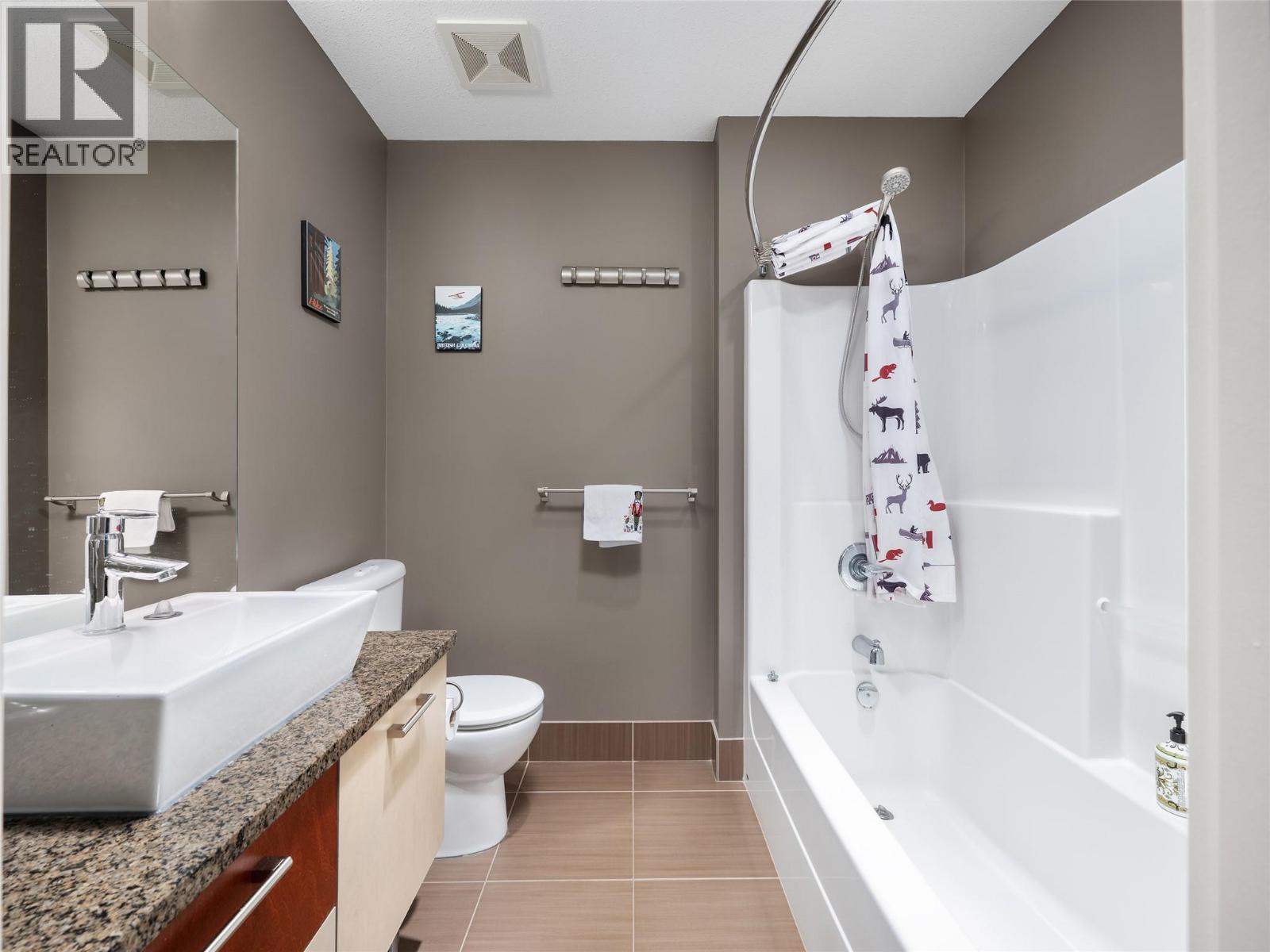 30 Monashee Road Unit# 205, Silver Star