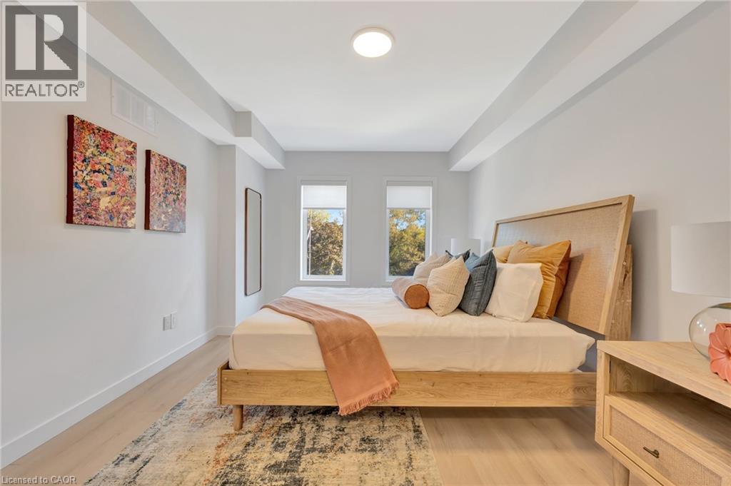 33 MILL Street - 20