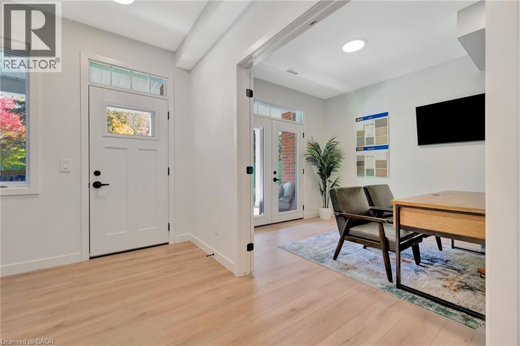 33 MILL Street - 5