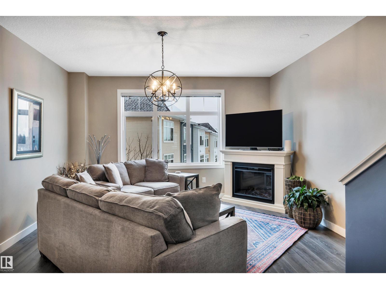 #87 600 BELLEROSE DR, St. Albert