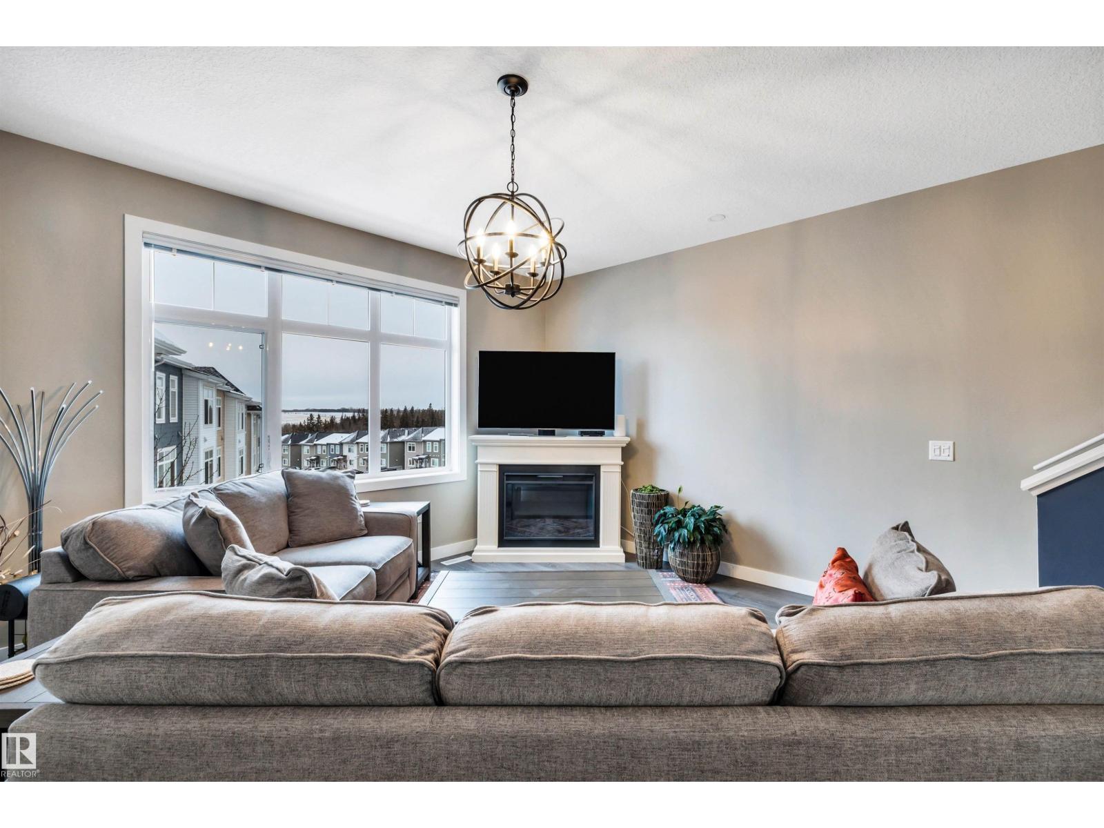 #87 600 BELLEROSE DR, St. Albert