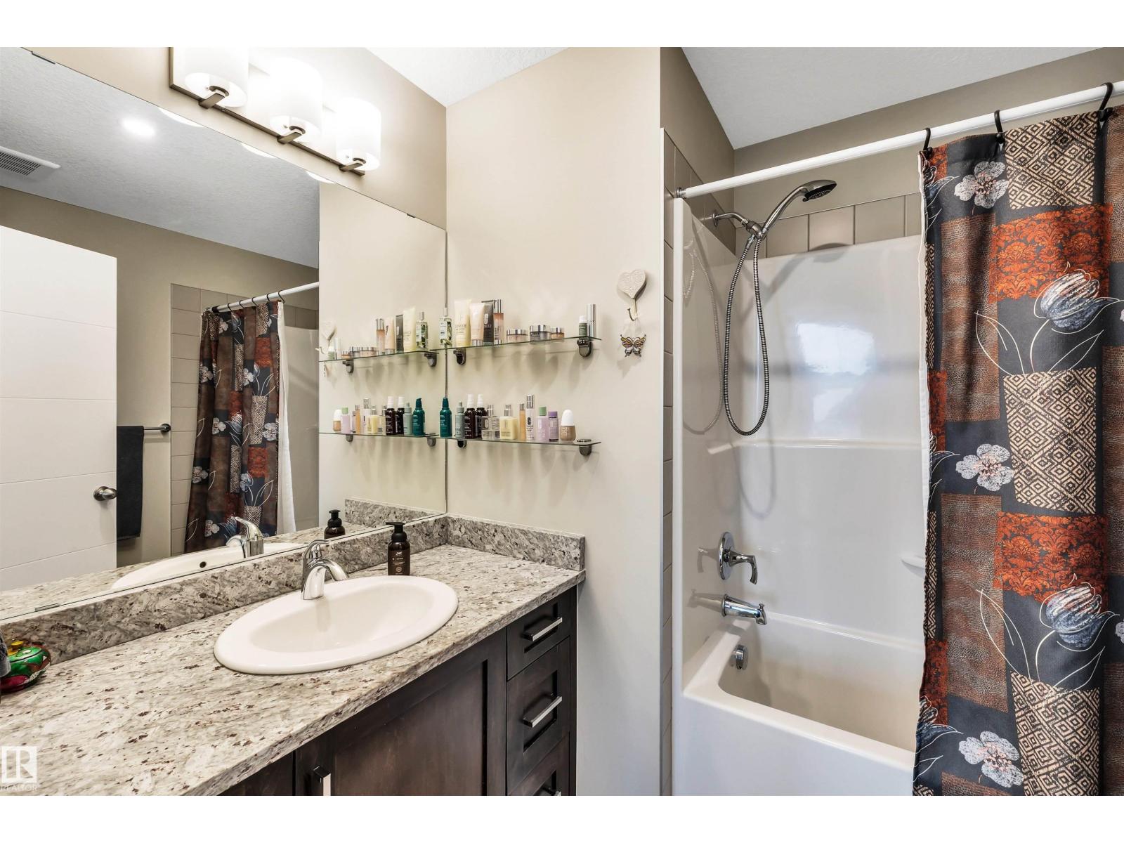 #87 600 BELLEROSE DR, St. Albert