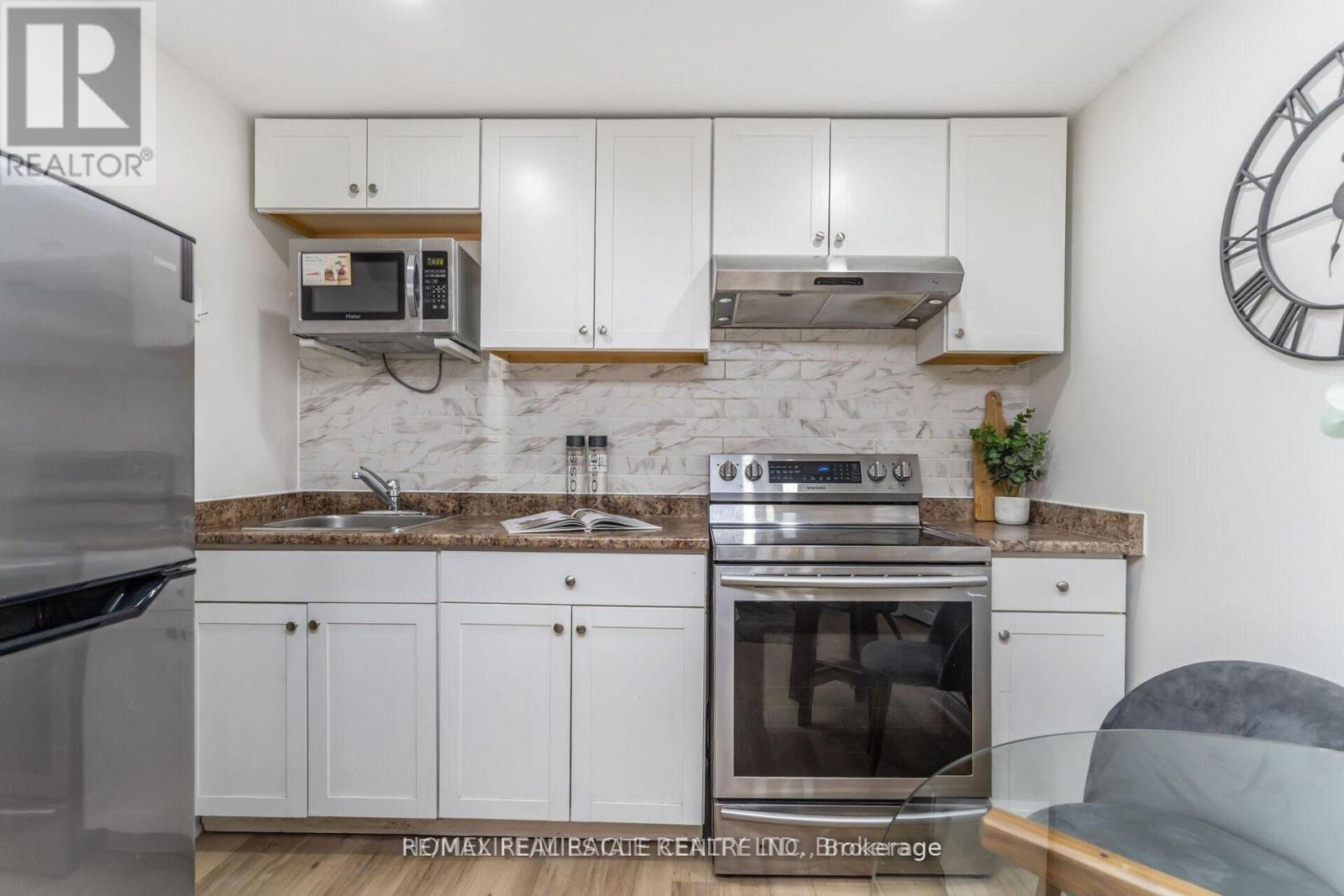 7307 CORK TREE ROW - Photo 3 of 11, Mississauga (Lisgar), Ontario