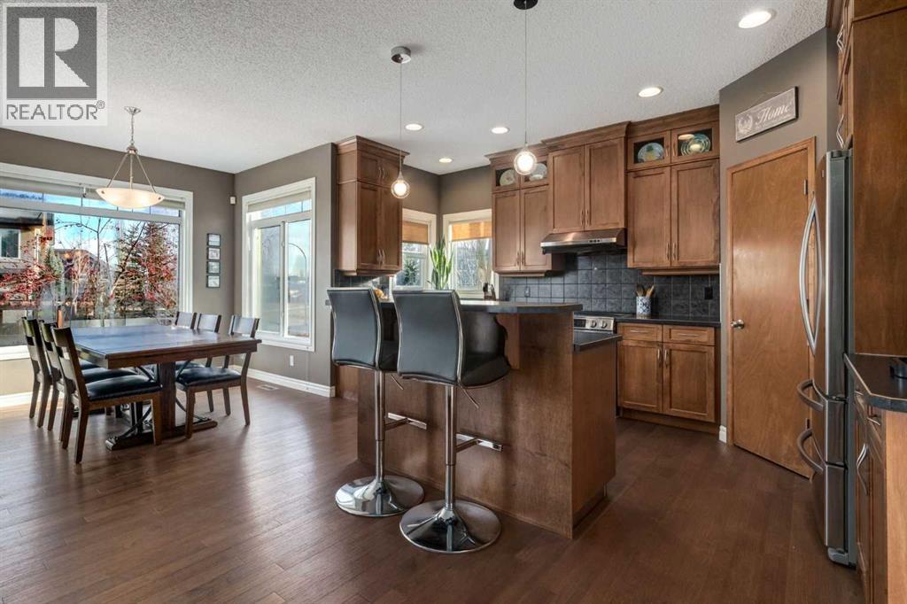 Single Family House for Sale in  Tuscany Glen Park NW Tuscany Calgary 