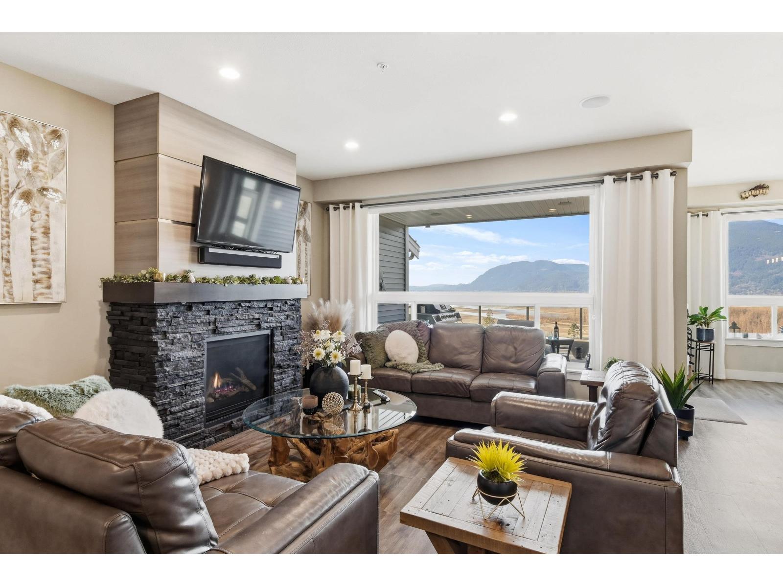 21 43685 CHILLIWACK MOUNTAIN ROAD, Chilliwack Mountain, Chilliwack