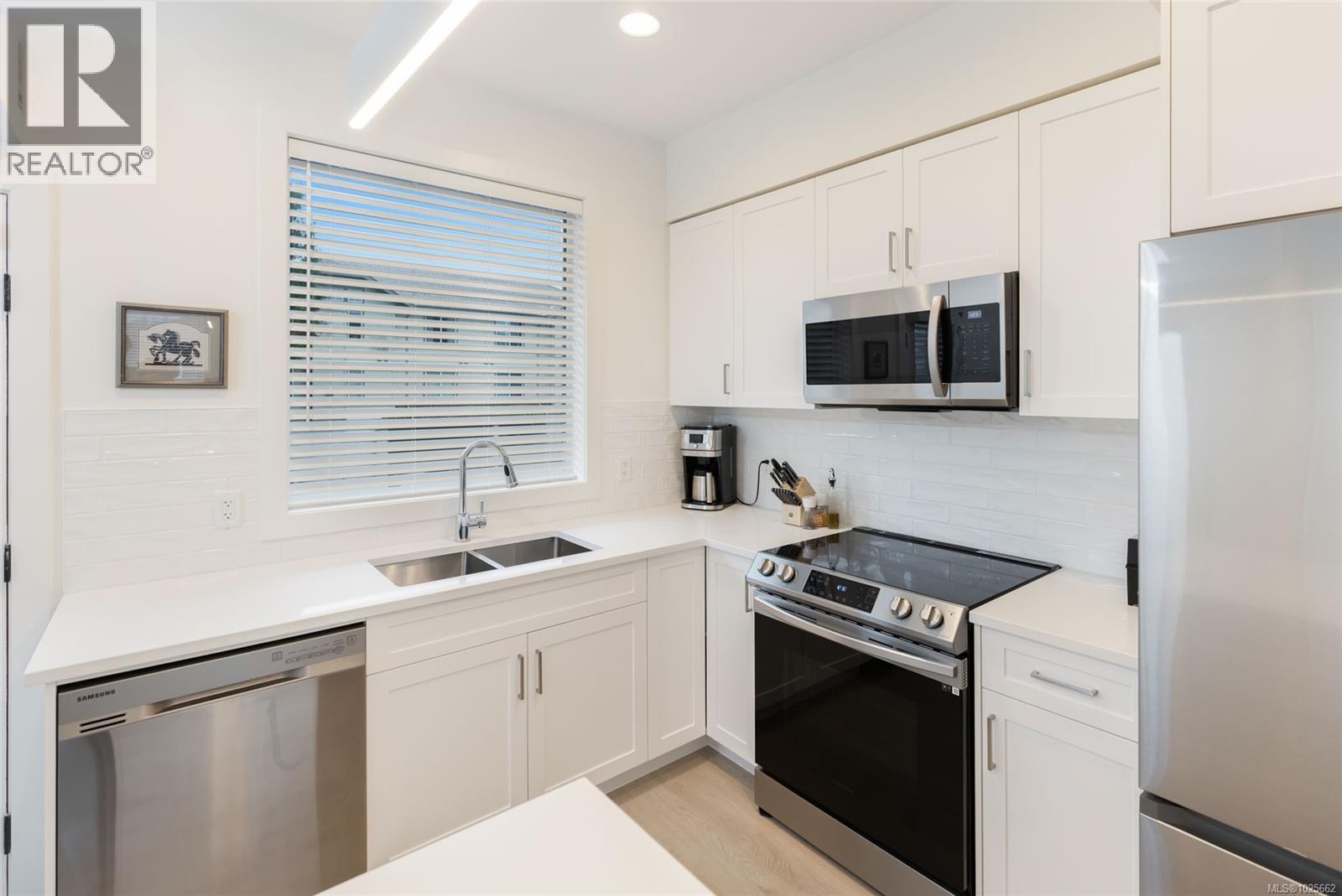 1 545 Jubilee St, Duncan