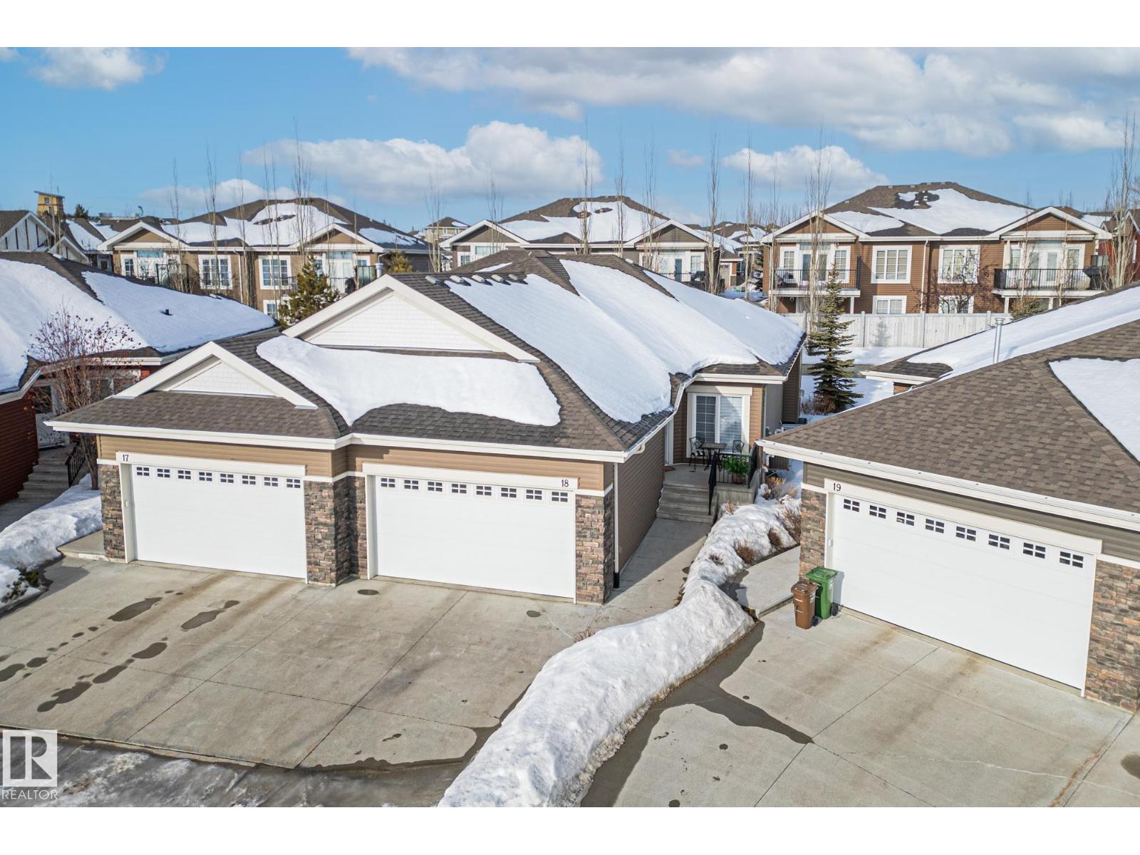 #18 8 LYNX CL, St. Albert