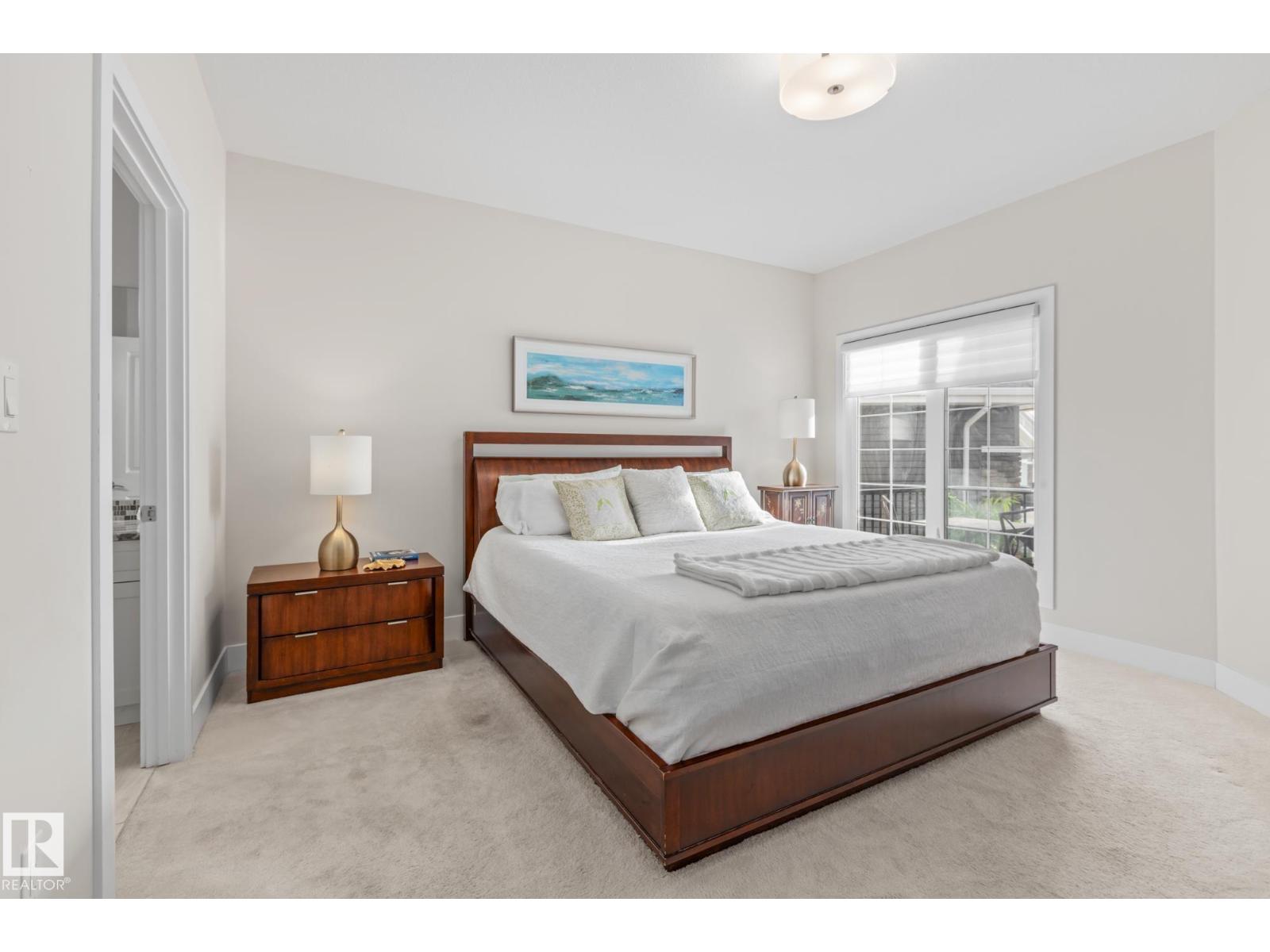 #18 8 LYNX CL, St. Albert