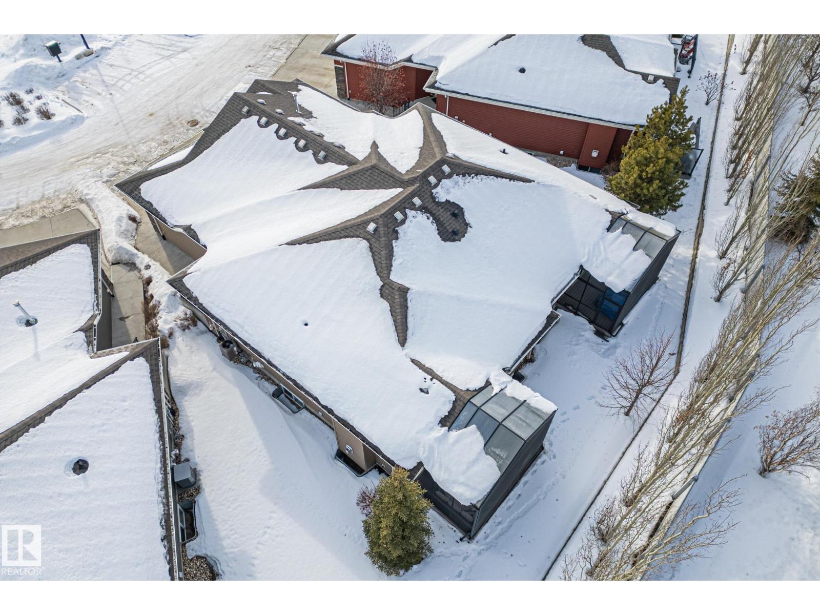 #18 8 LYNX CL, St. Albert