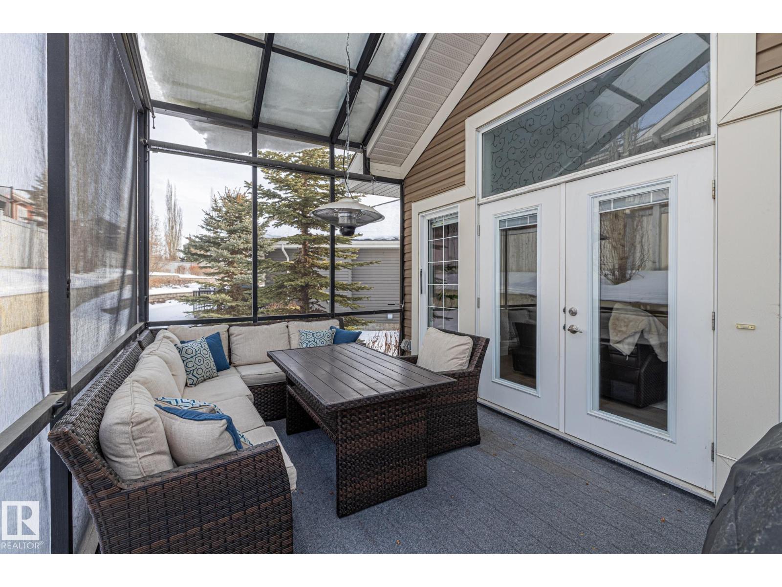 #18 8 LYNX CL, St. Albert