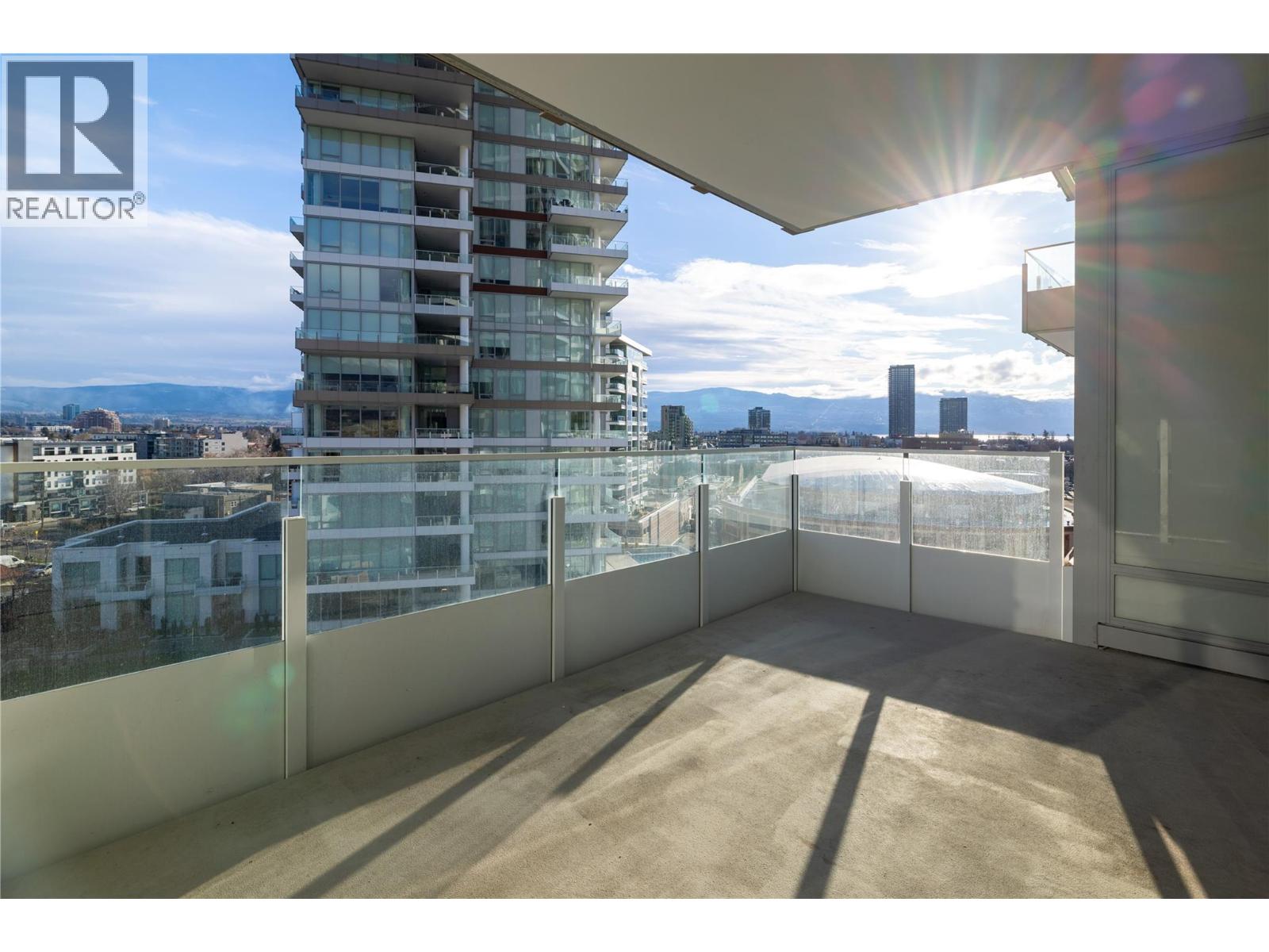 903 1181 Sunset Drive, Kelowna