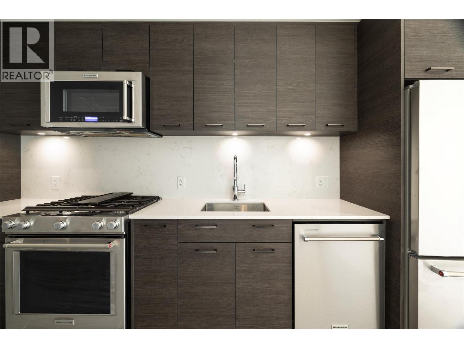 903 1181 Sunset Drive, Kelowna