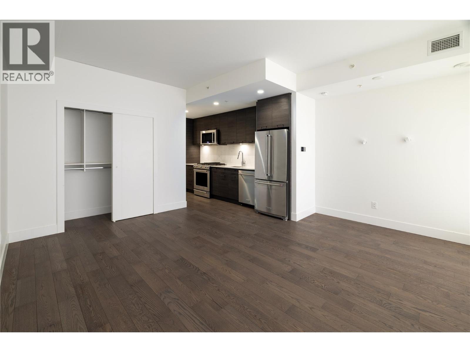 903 1181 Sunset Drive, Kelowna