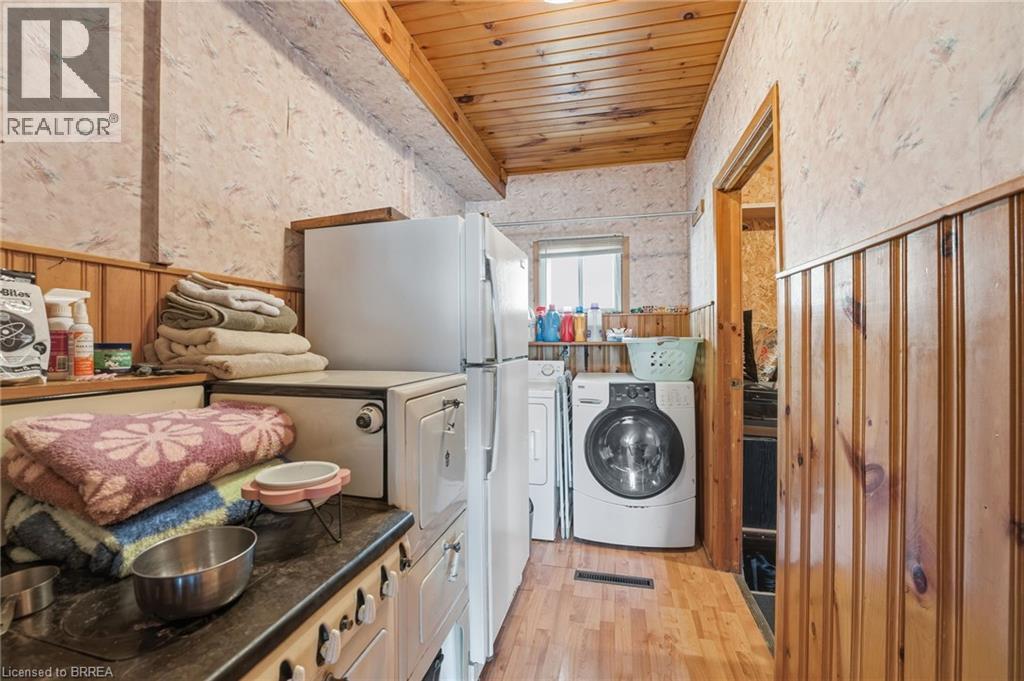 187 SYDENHAM STREET - 16