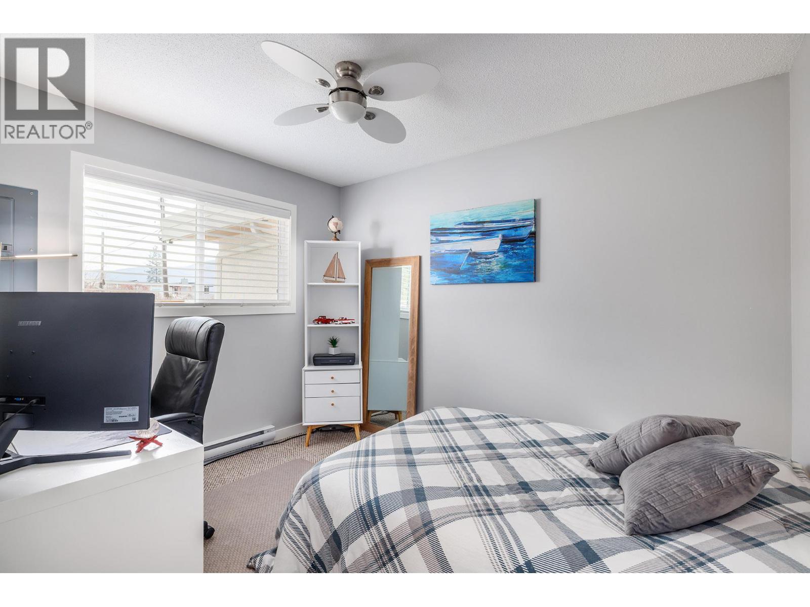  4391 11TH Street, Peachland